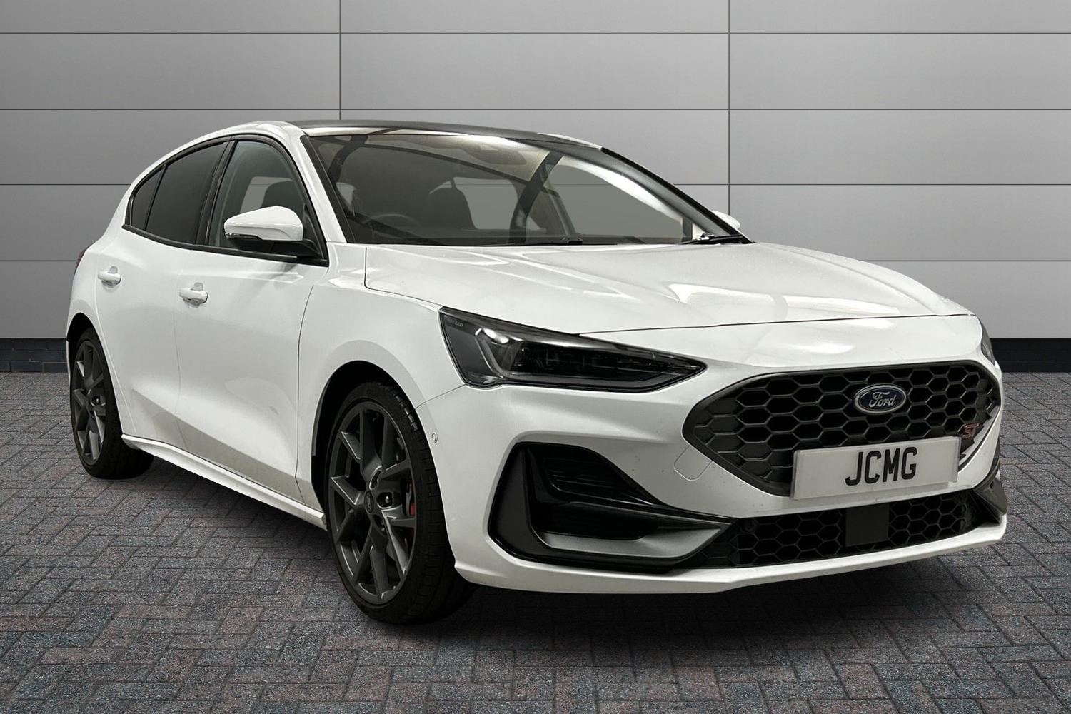 Main listing image - Ford Focus ST