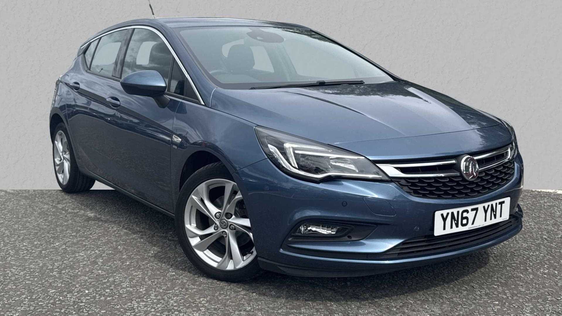Main listing image - Vauxhall Astra