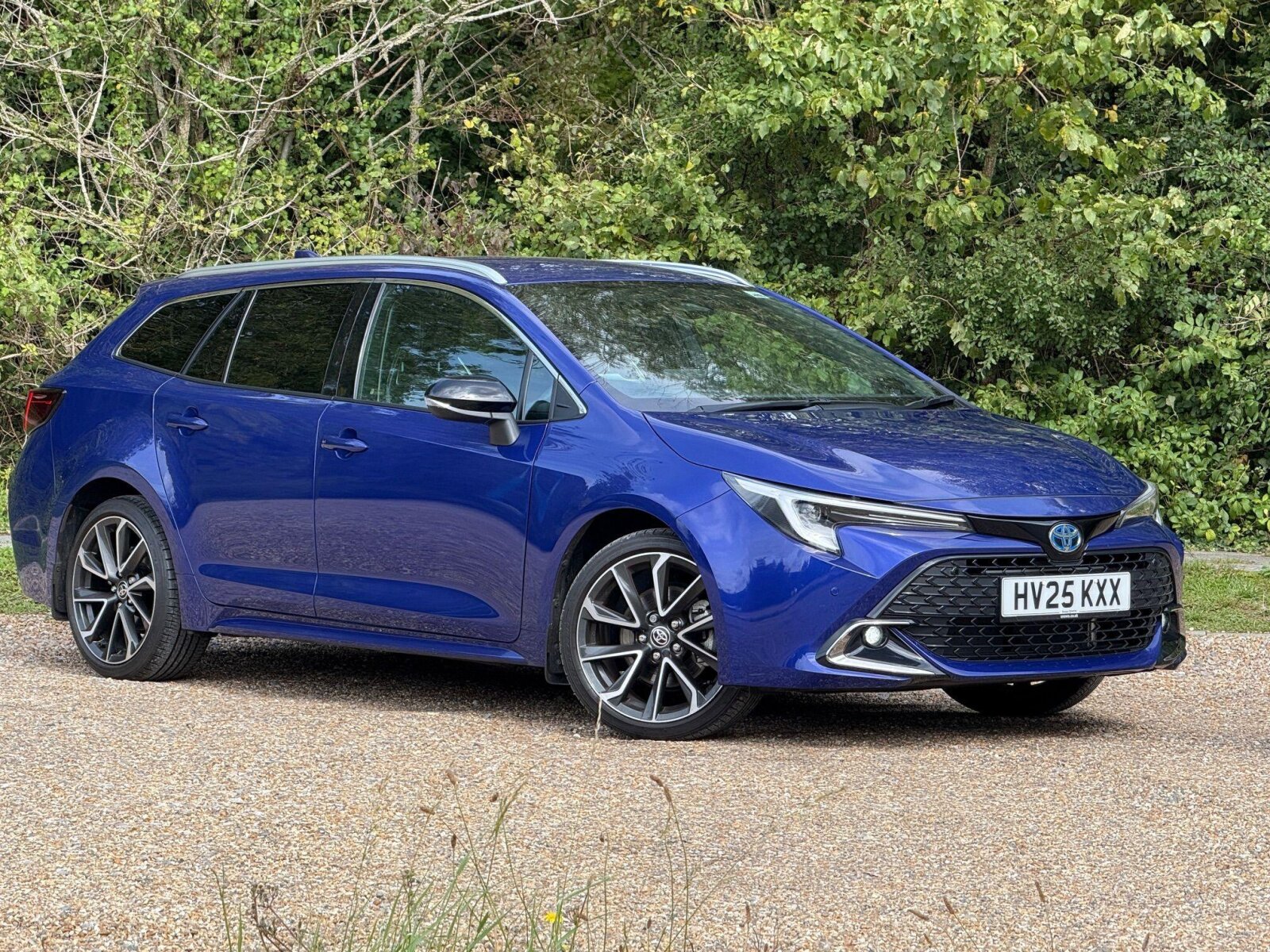 Main listing image - Toyota Corolla Touring Sport