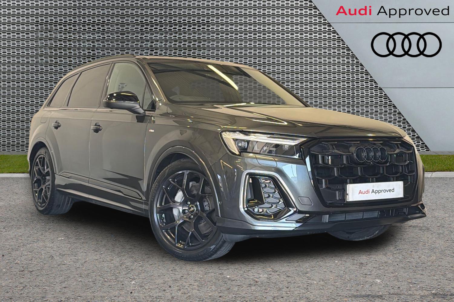 Main listing image - Audi Q7