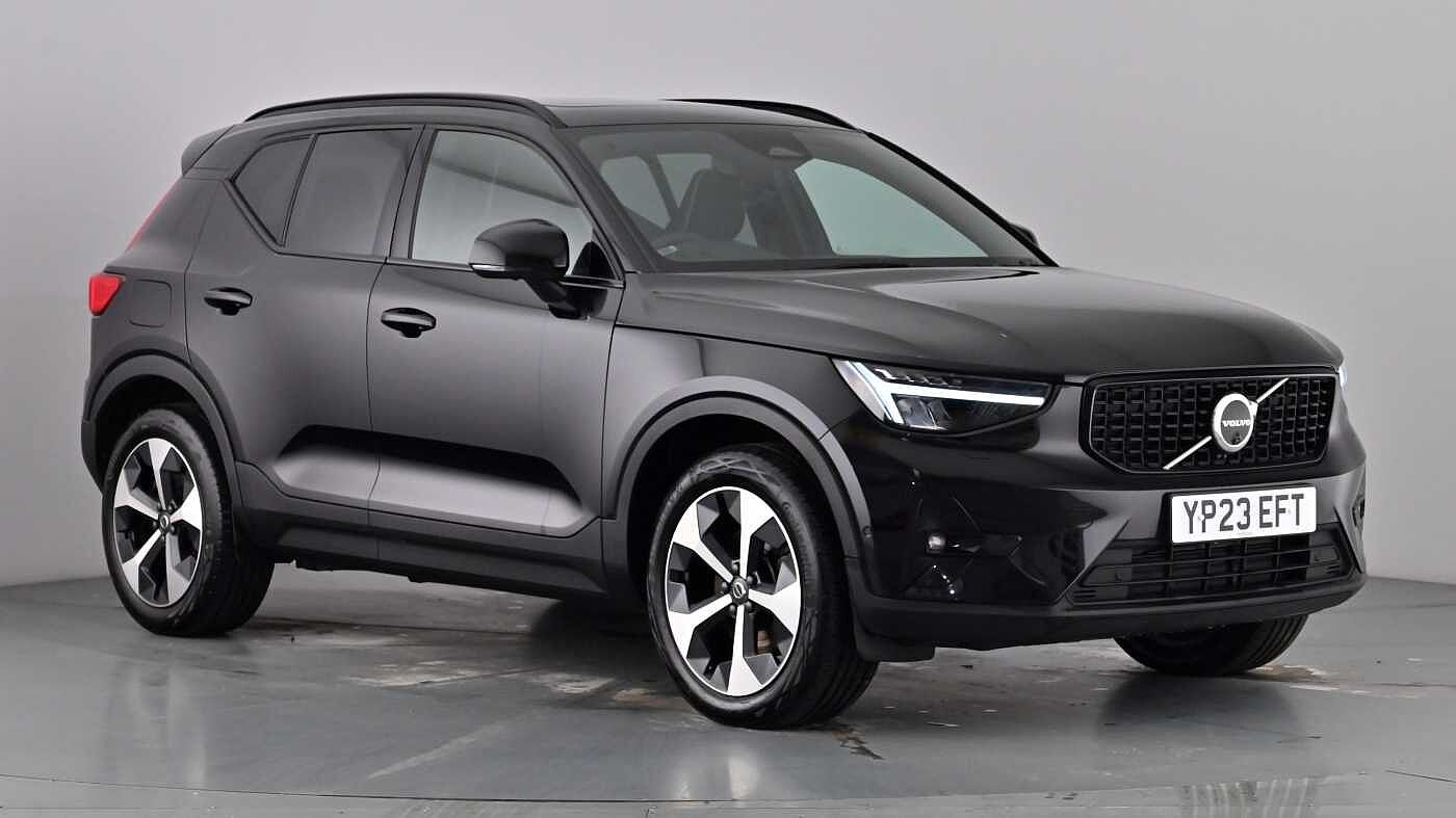 Main listing image - Volvo XC40
