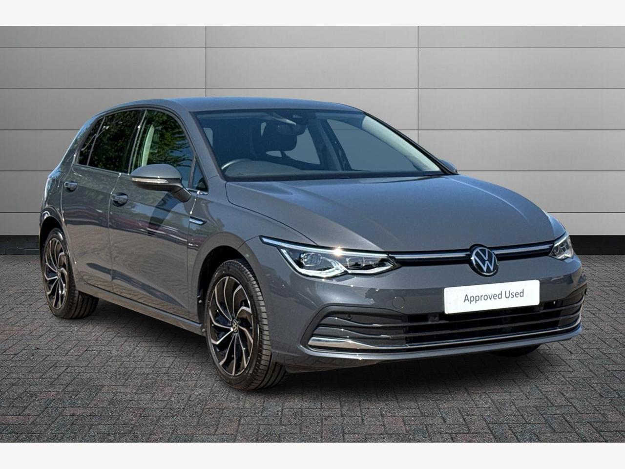 Main listing image - Volkswagen Golf