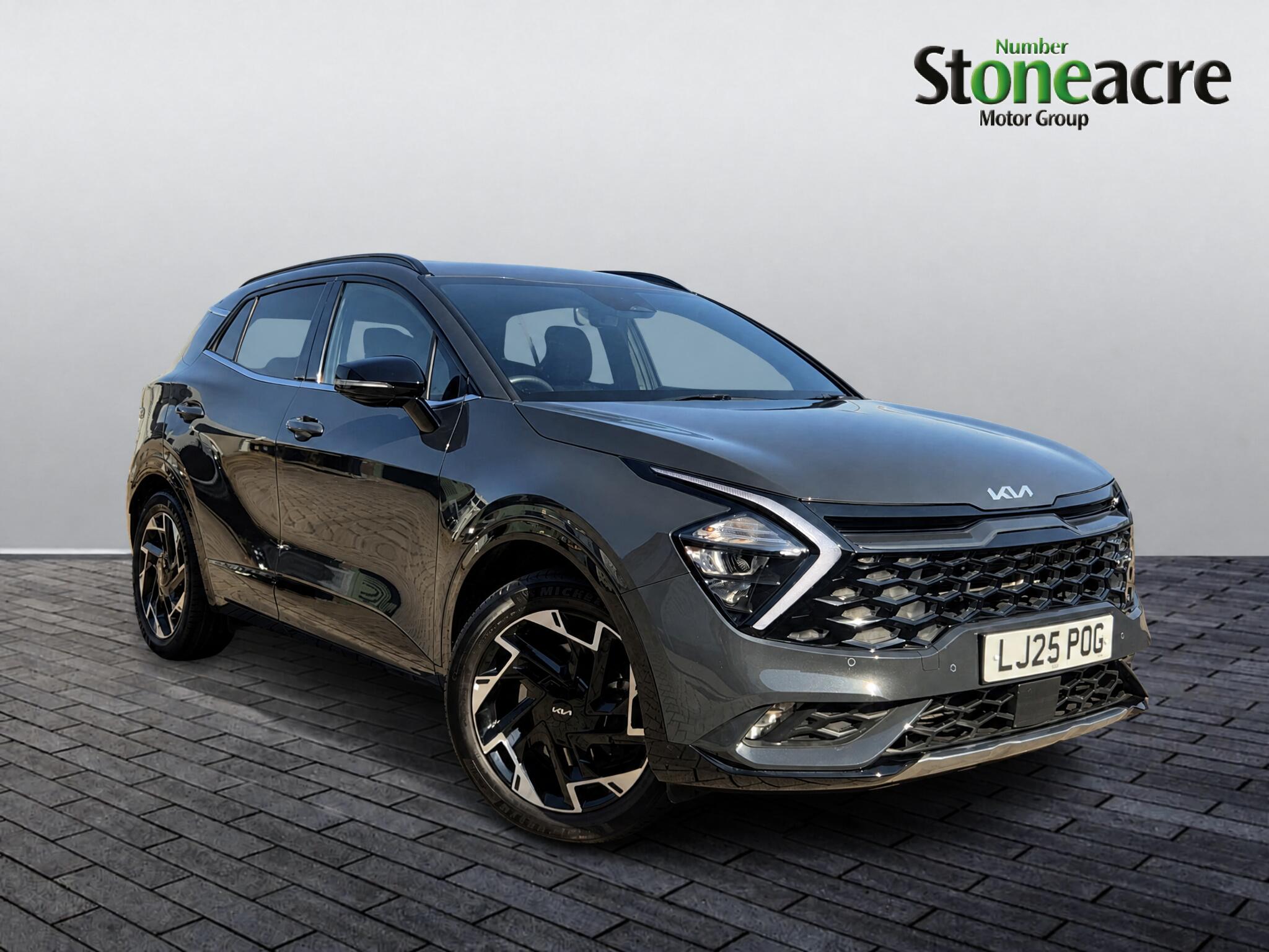 Main listing image - Kia Sportage