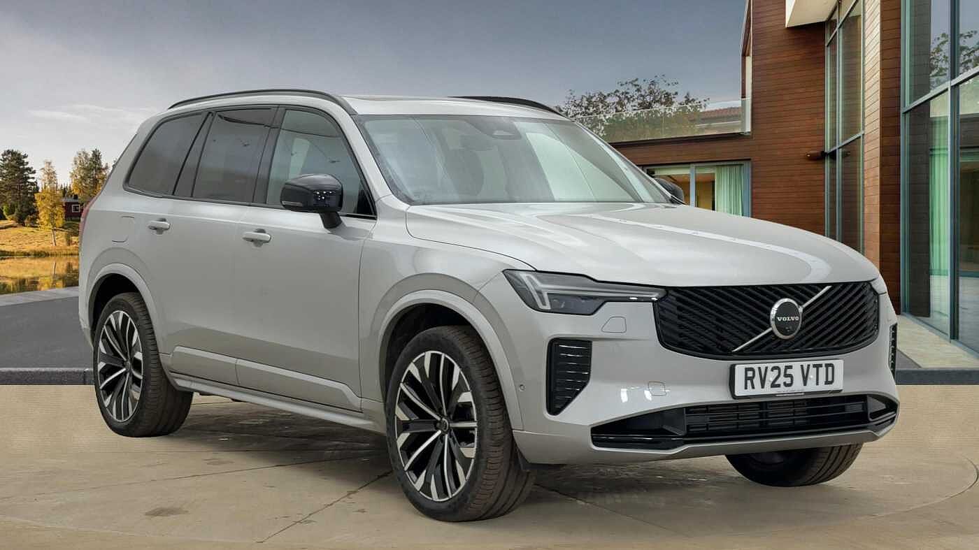 Main listing image - Volvo XC90