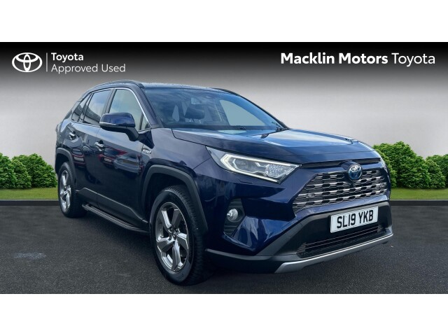 Main listing image - Toyota RAV4