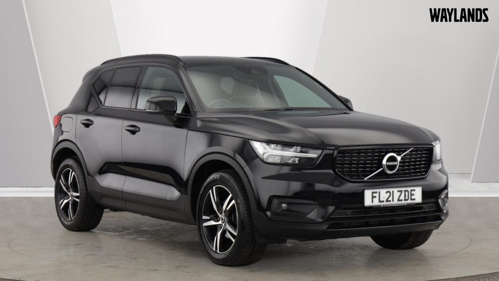 Main listing image - Volvo XC40