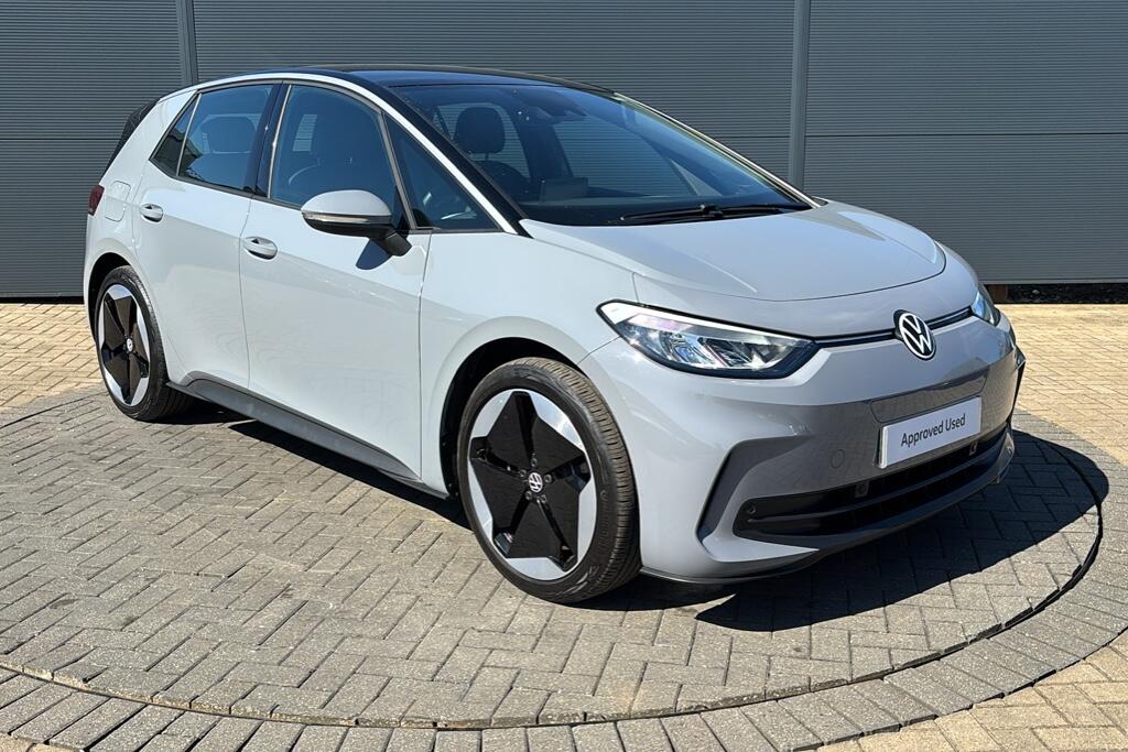 Main listing image - Volkswagen ID.3