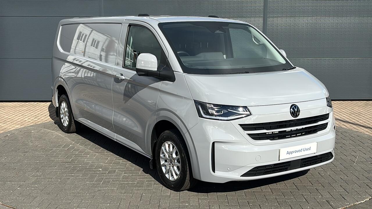 Main listing image - Volkswagen Transporter
