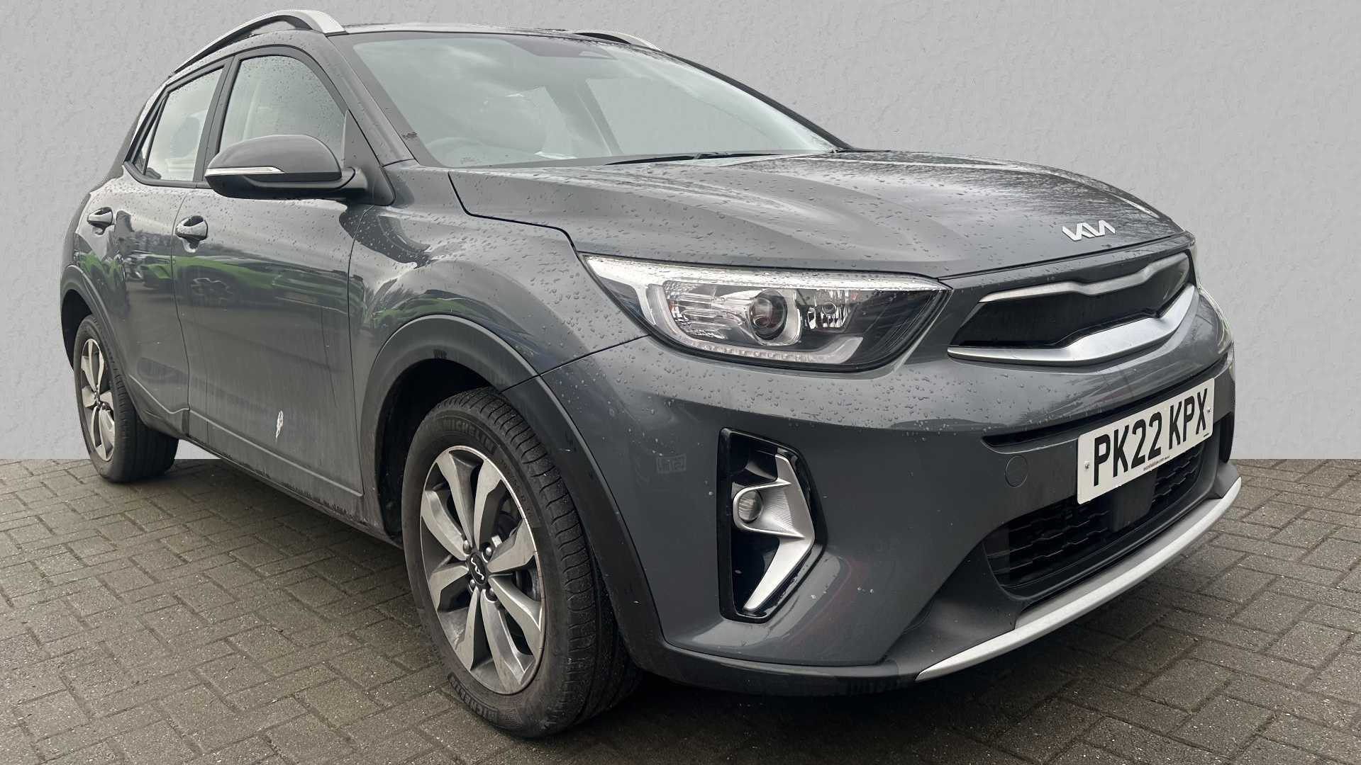 Main listing image - Kia Stonic