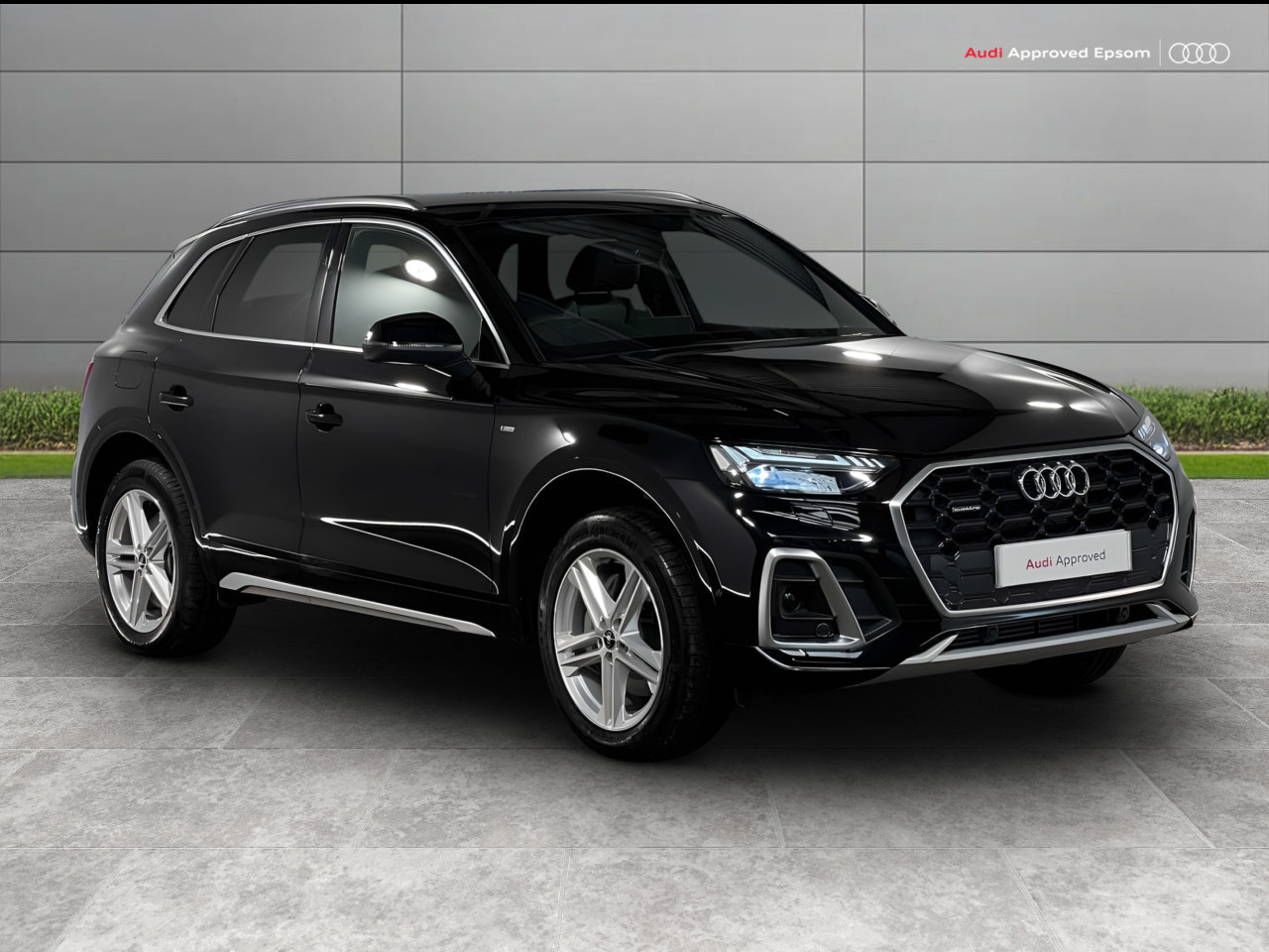 Main listing image - Audi Q5