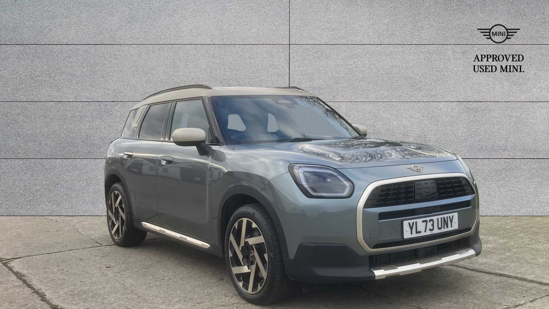 Main listing image - MINI Countryman