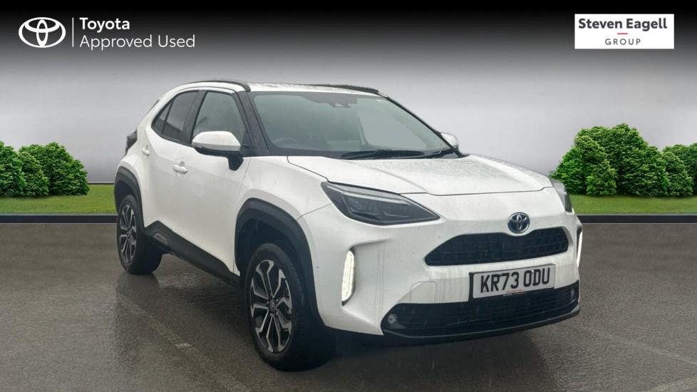 Main listing image - Toyota Yaris Cross