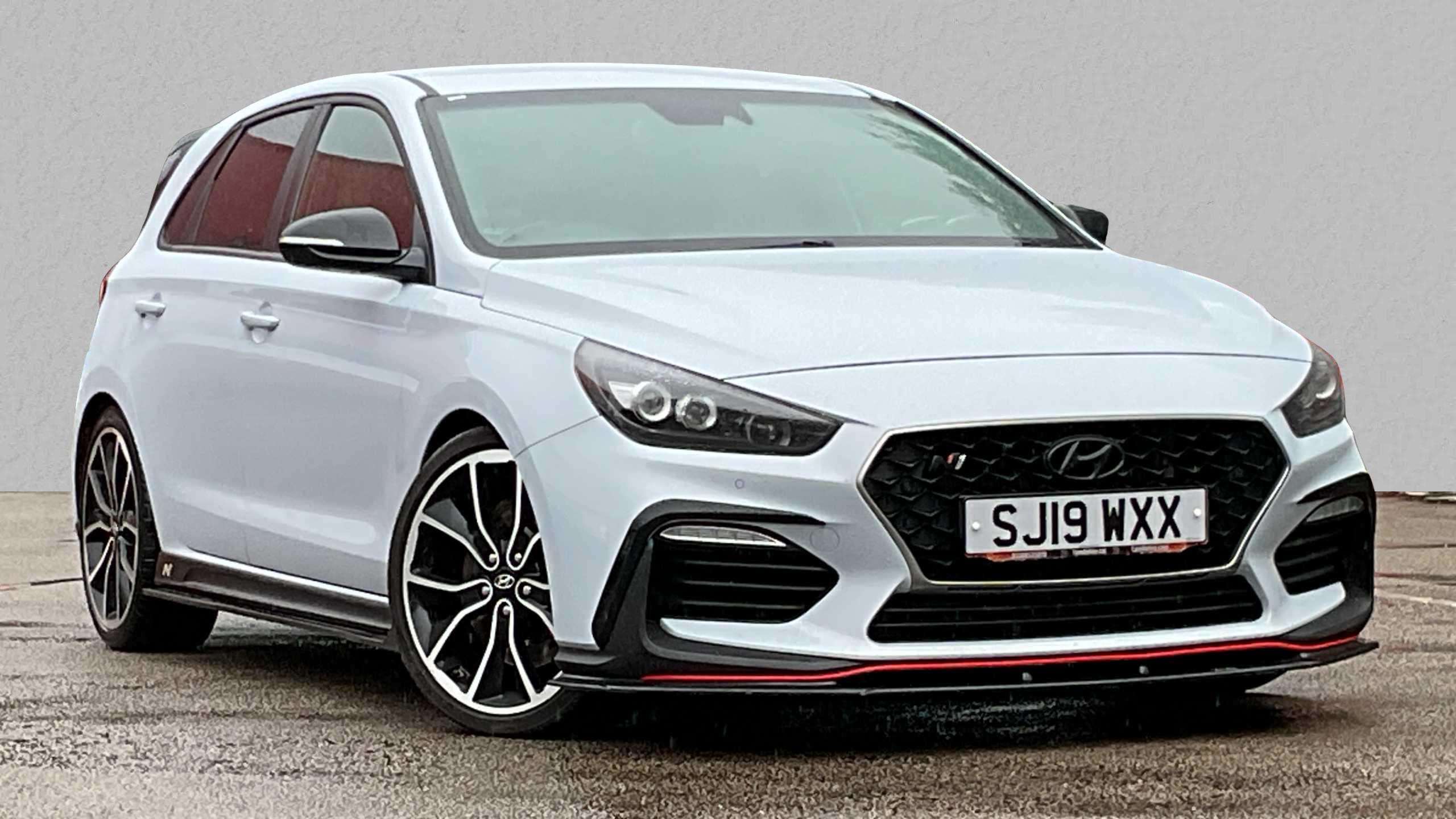 Main listing image - Hyundai i30 N
