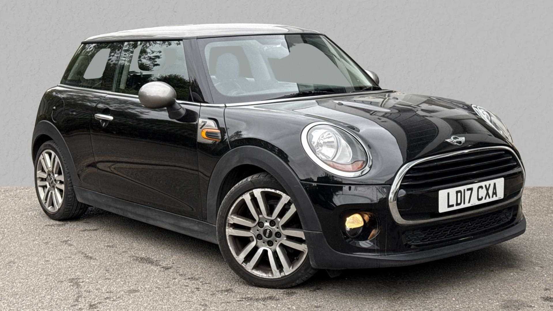 Main listing image - MINI Hatchback