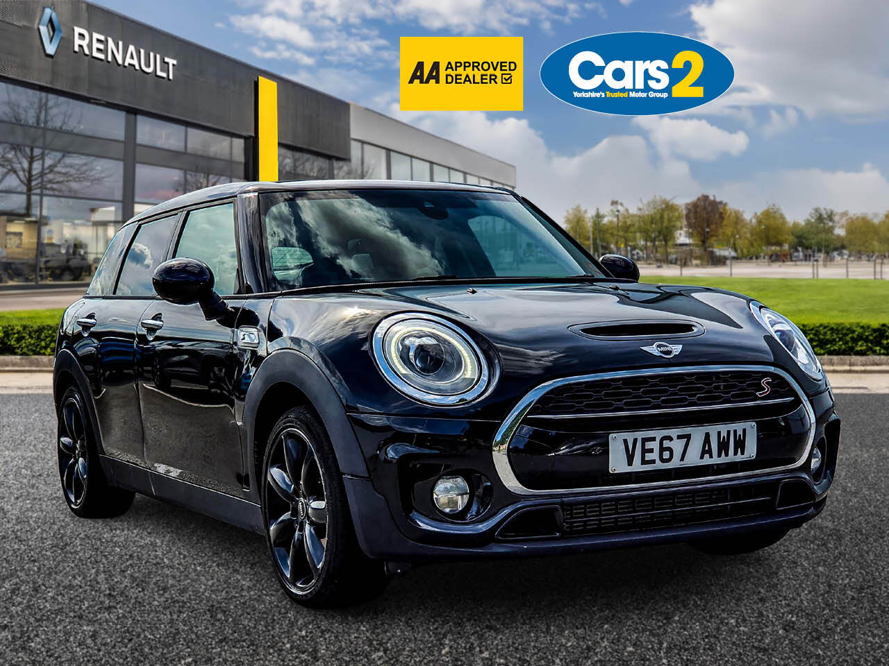 Main listing image - MINI Clubman