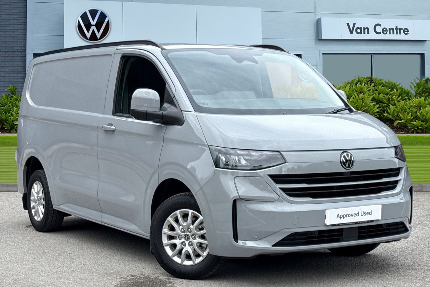 Main listing image - Volkswagen Transporter