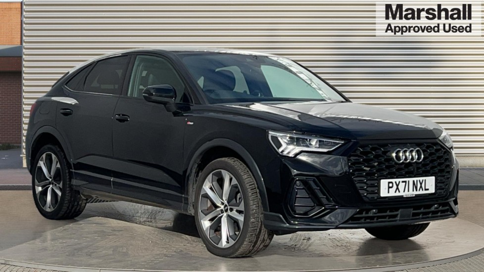 Main listing image - Audi Q3