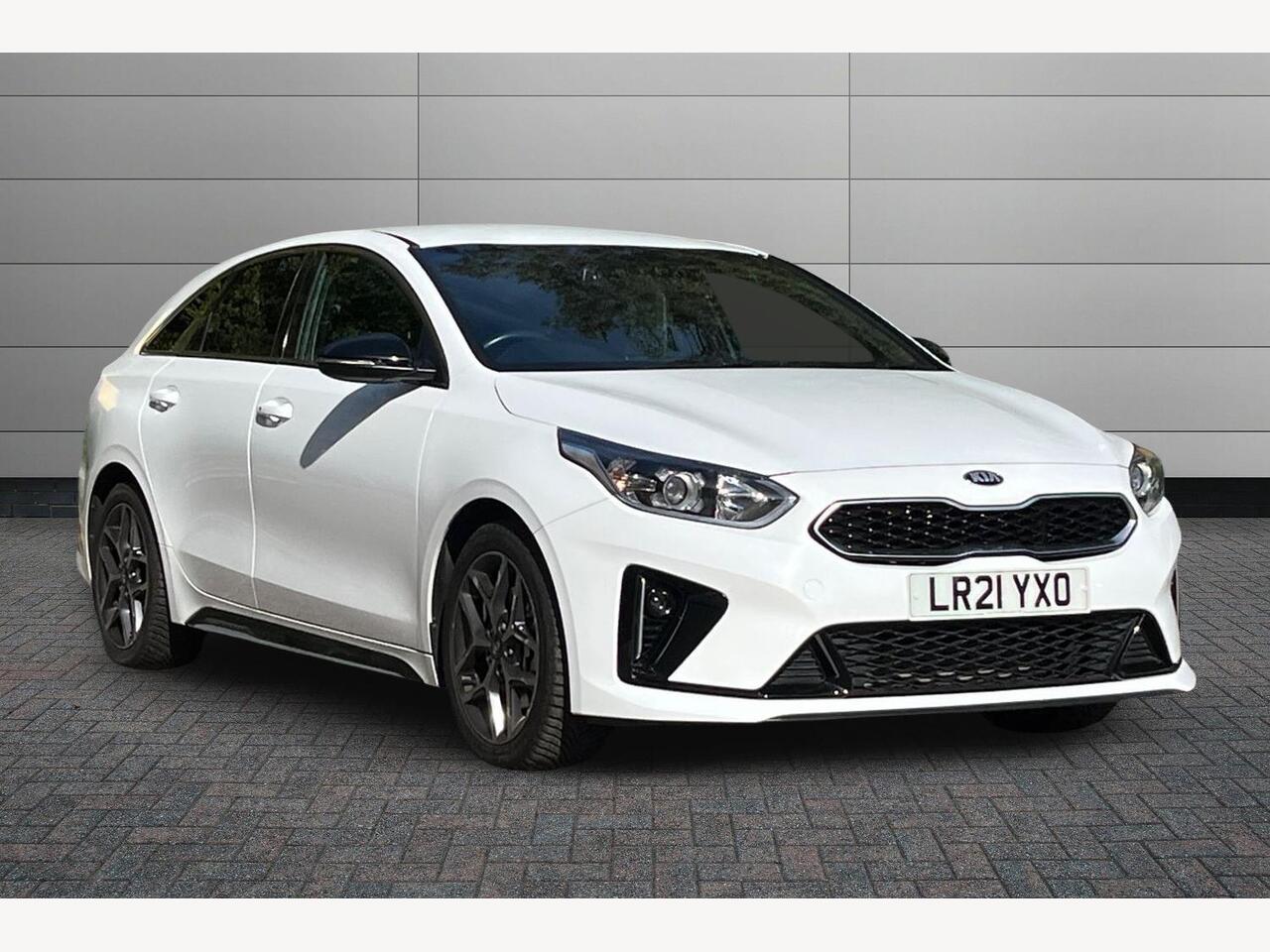 Main listing image - Kia ProCeed
