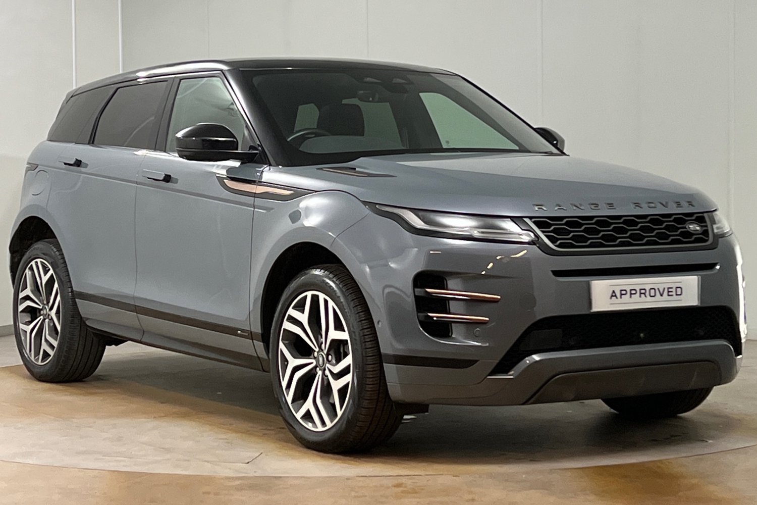 Main listing image - Land Rover Range Rover Evoque