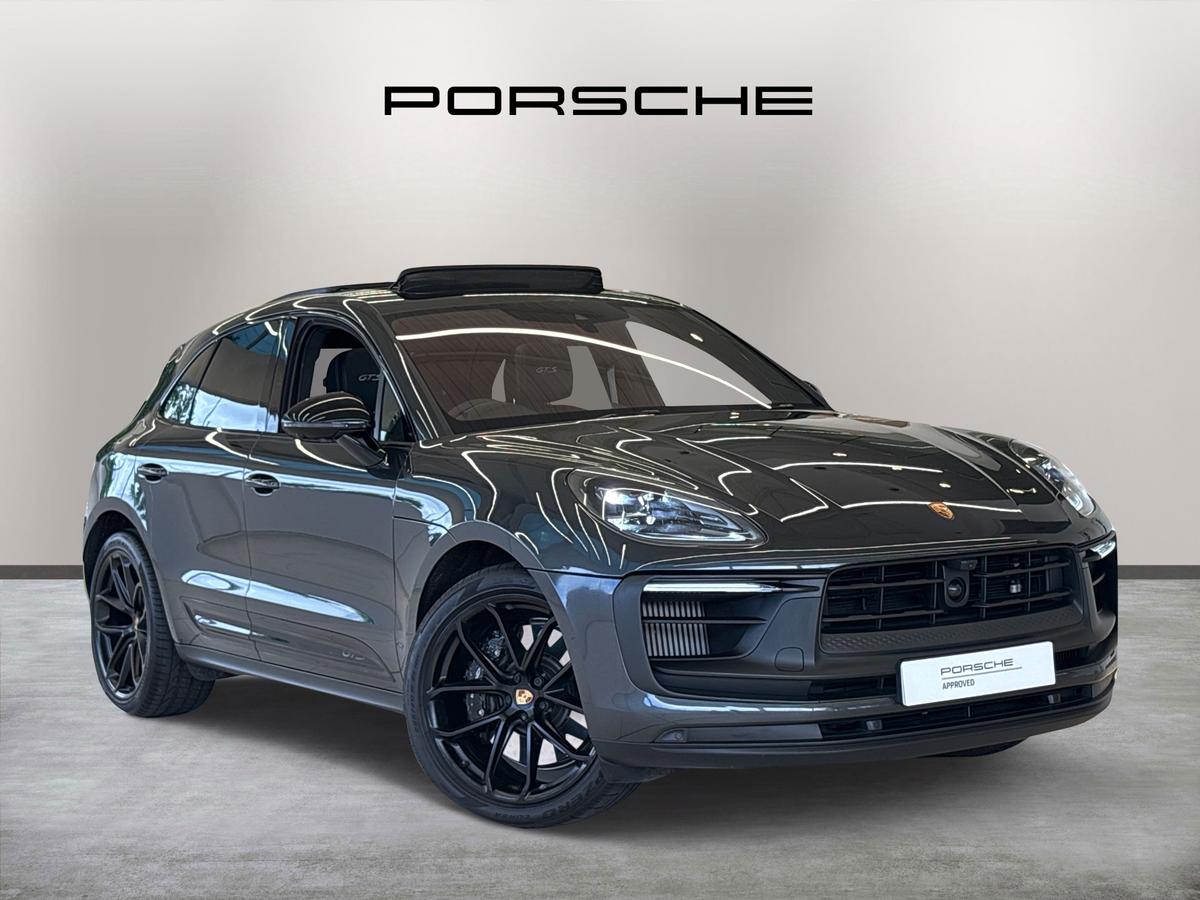 Main listing image - Porsche Macan