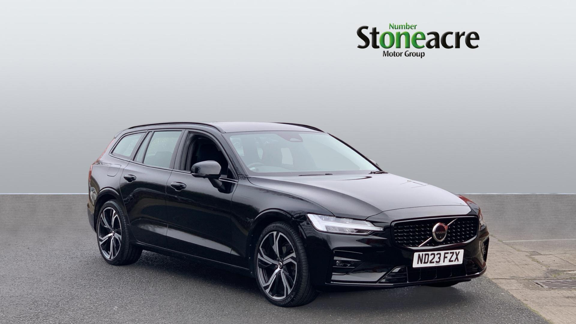 Main listing image - Volvo V60