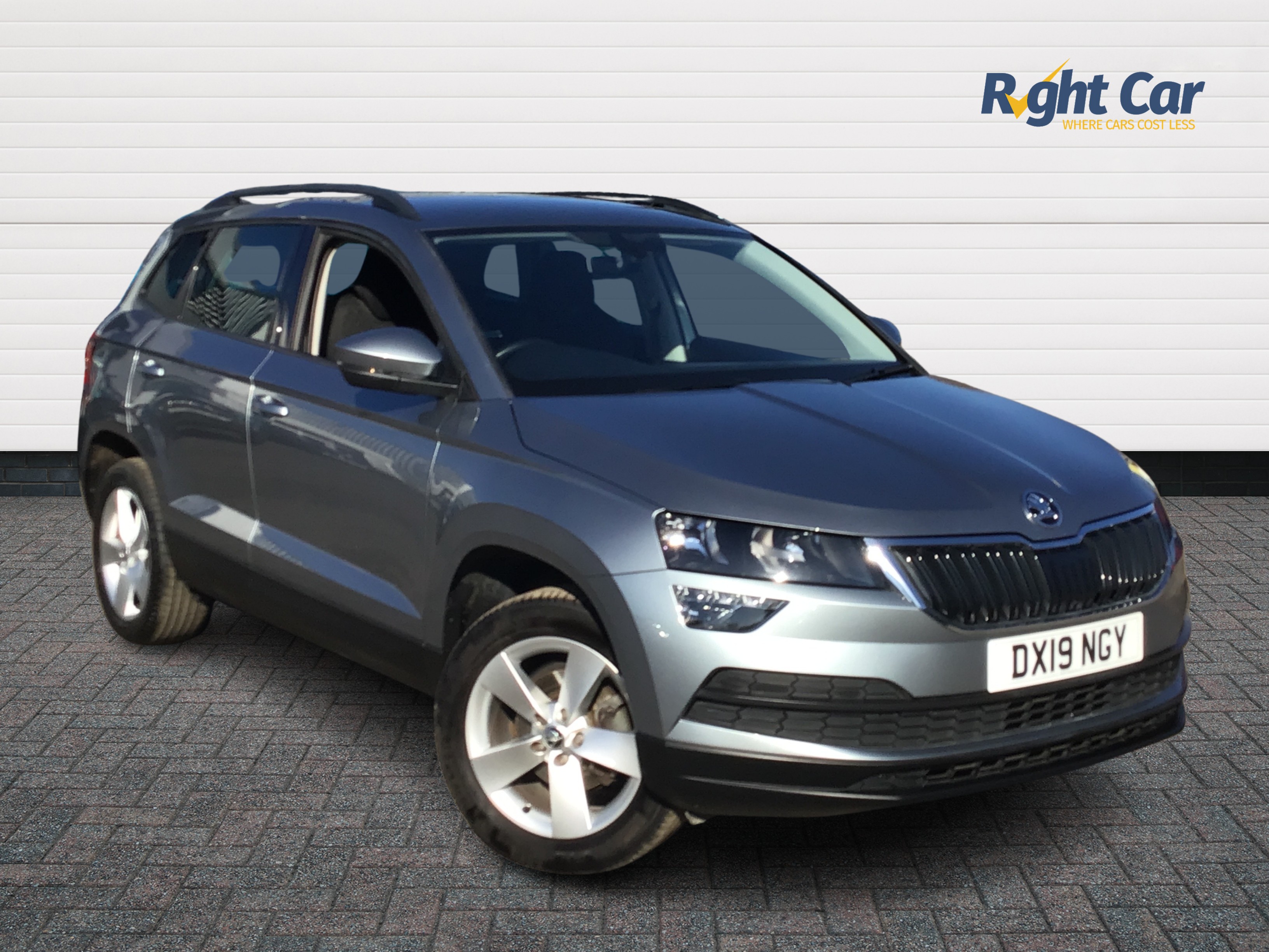 Main listing image - Skoda Karoq