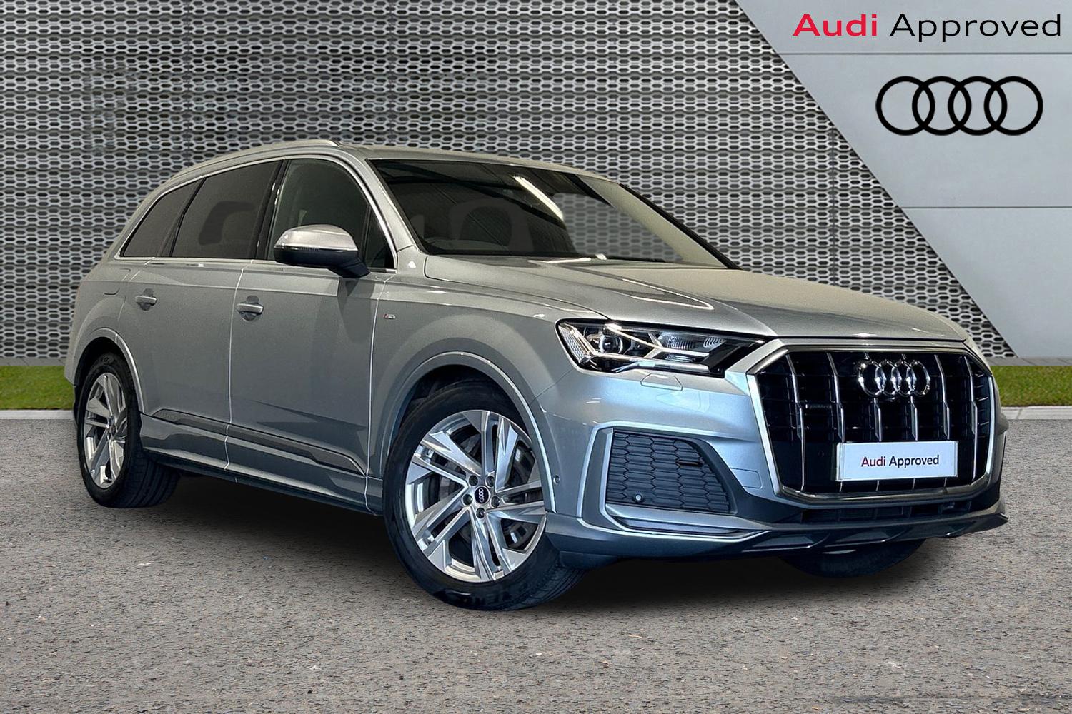 Main listing image - Audi Q7