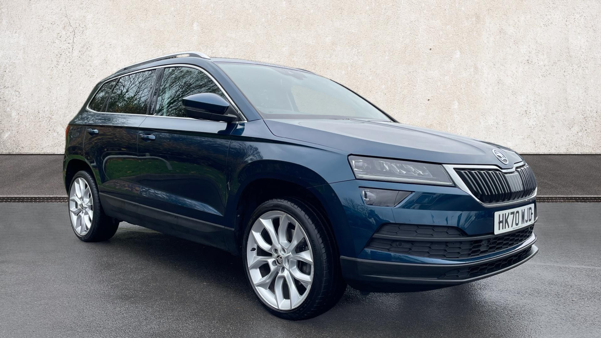 Main listing image - Skoda Karoq