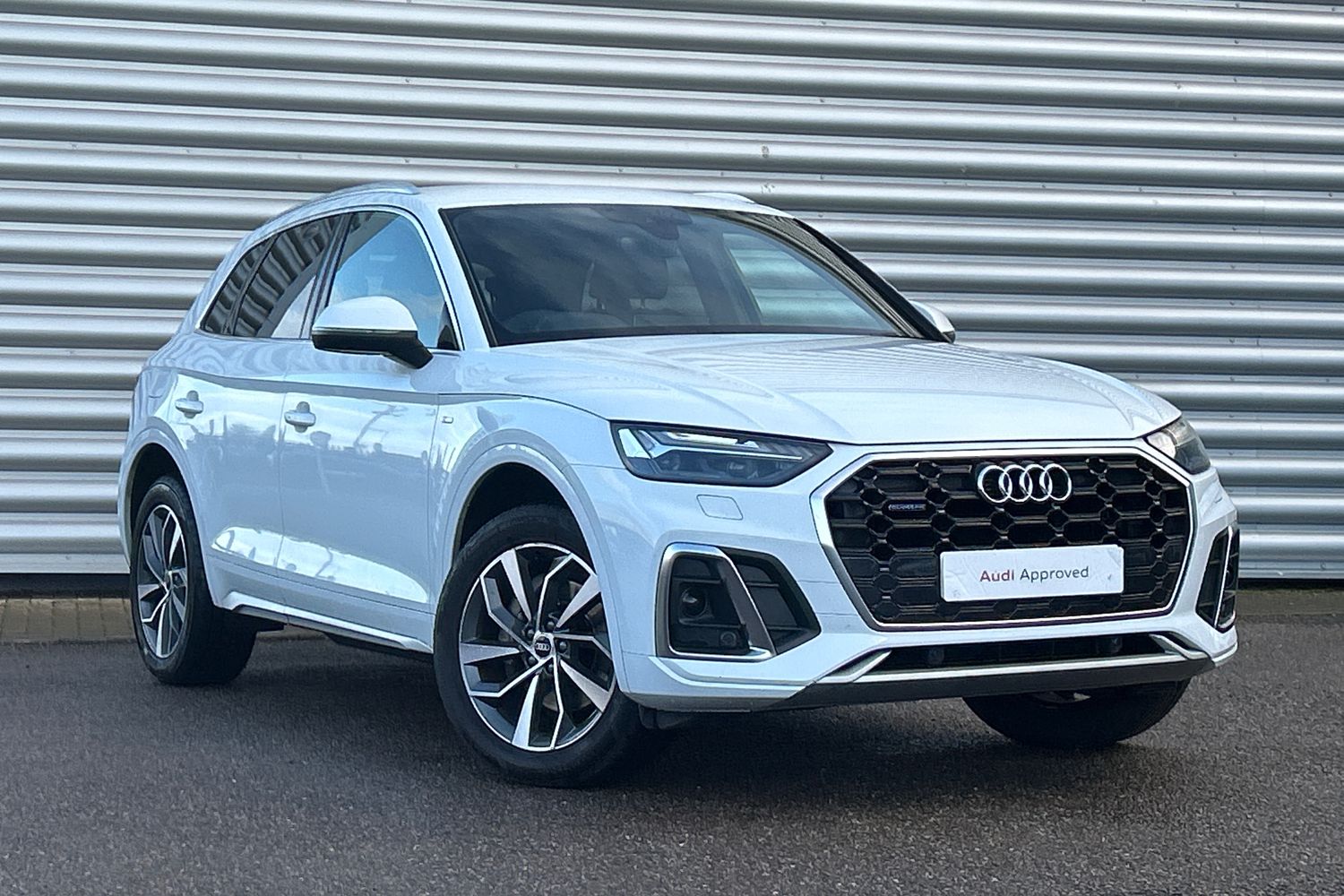 Main listing image - Audi Q5