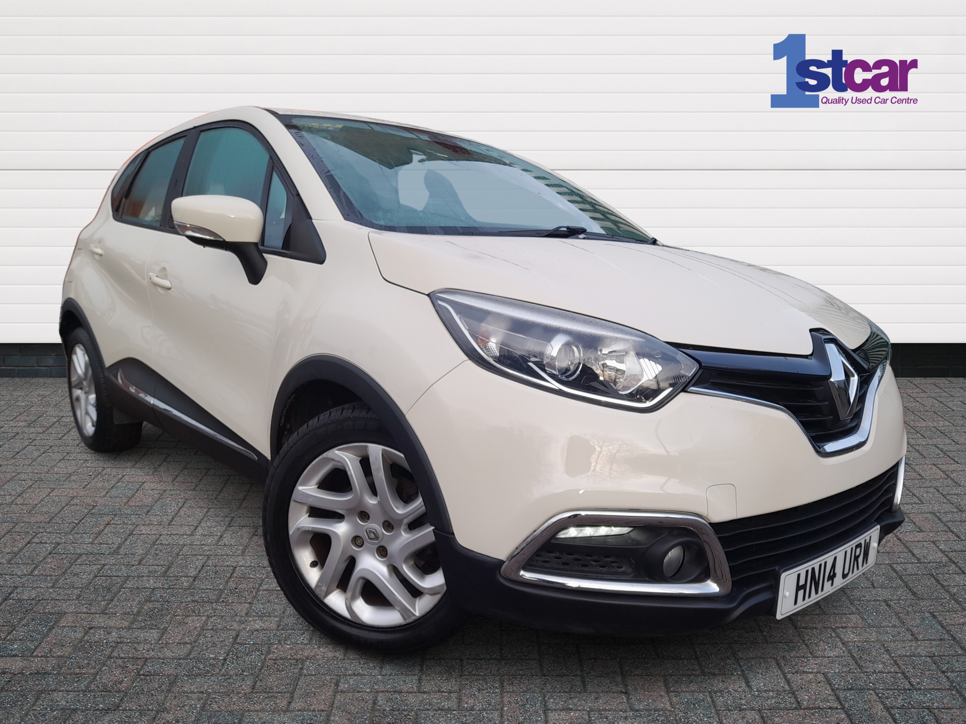 Main listing image - Renault Captur