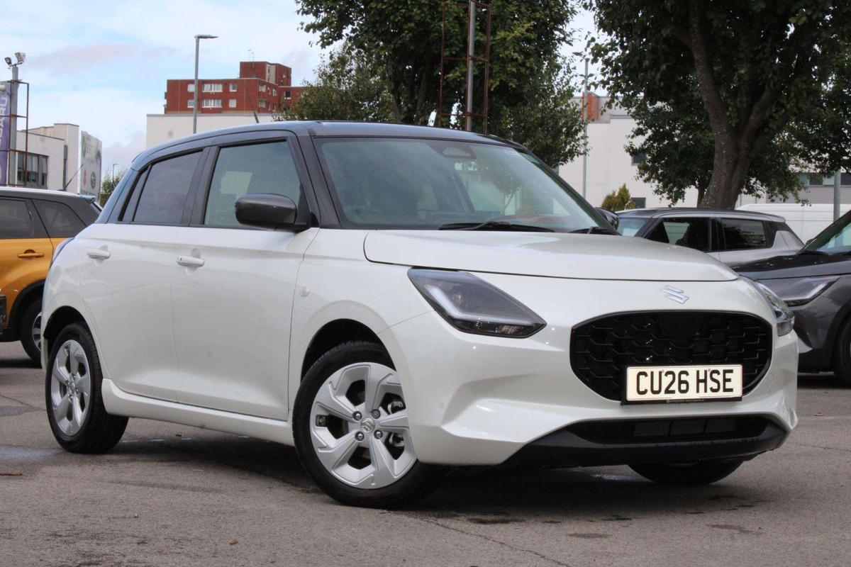 Main listing image - Suzuki Swift