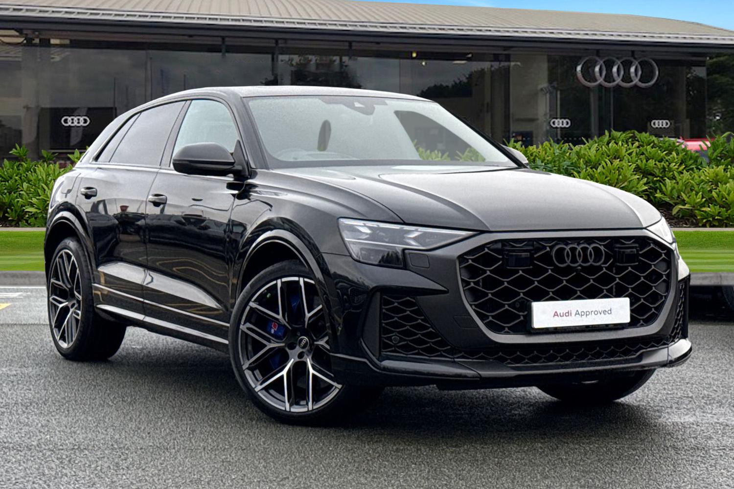 Main listing image - Audi RS Q8