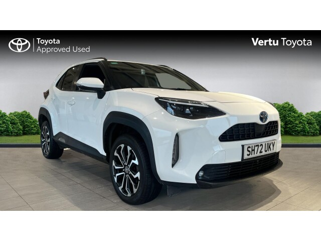 Main listing image - Toyota Yaris Cross