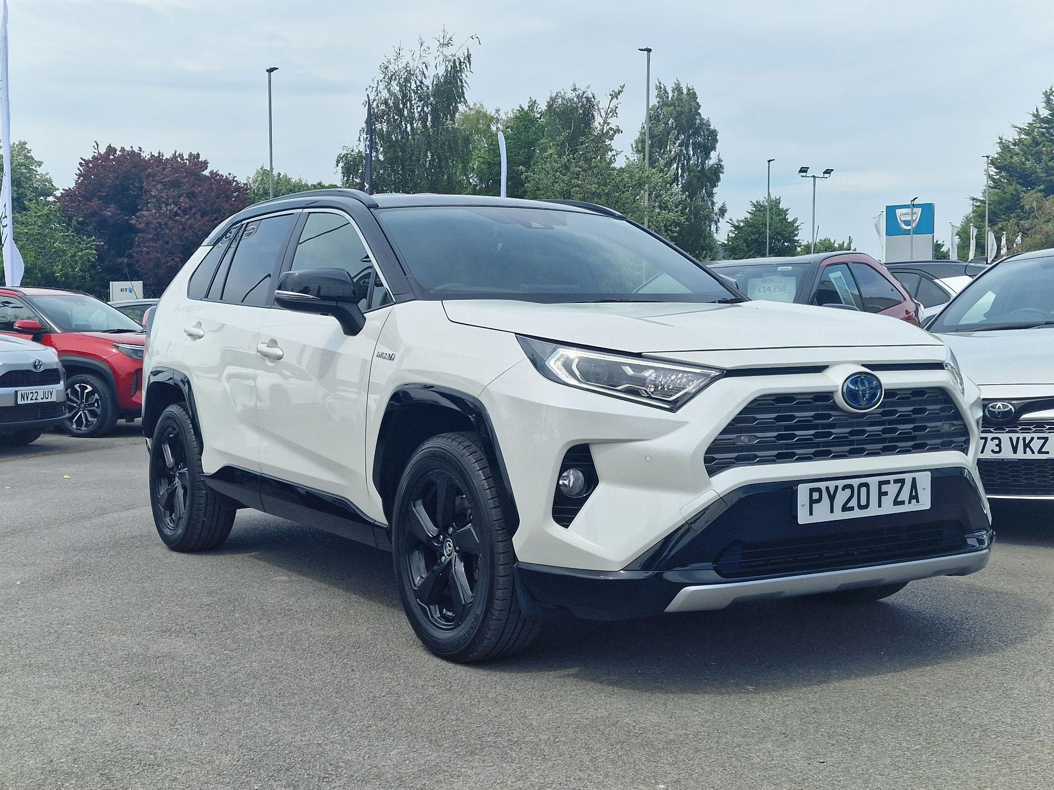 Main listing image - Toyota RAV4