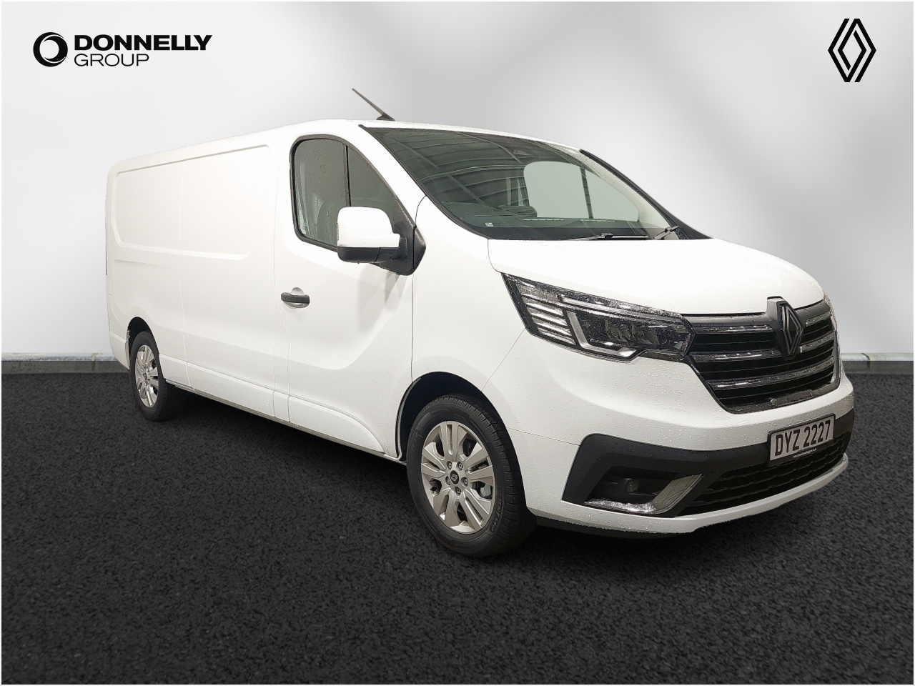 Main listing image - Renault Trafic