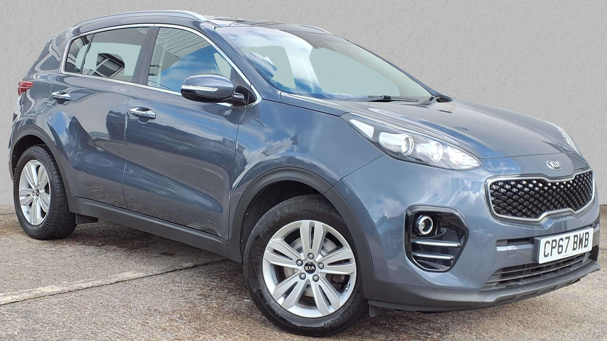 Main listing image - Kia Sportage