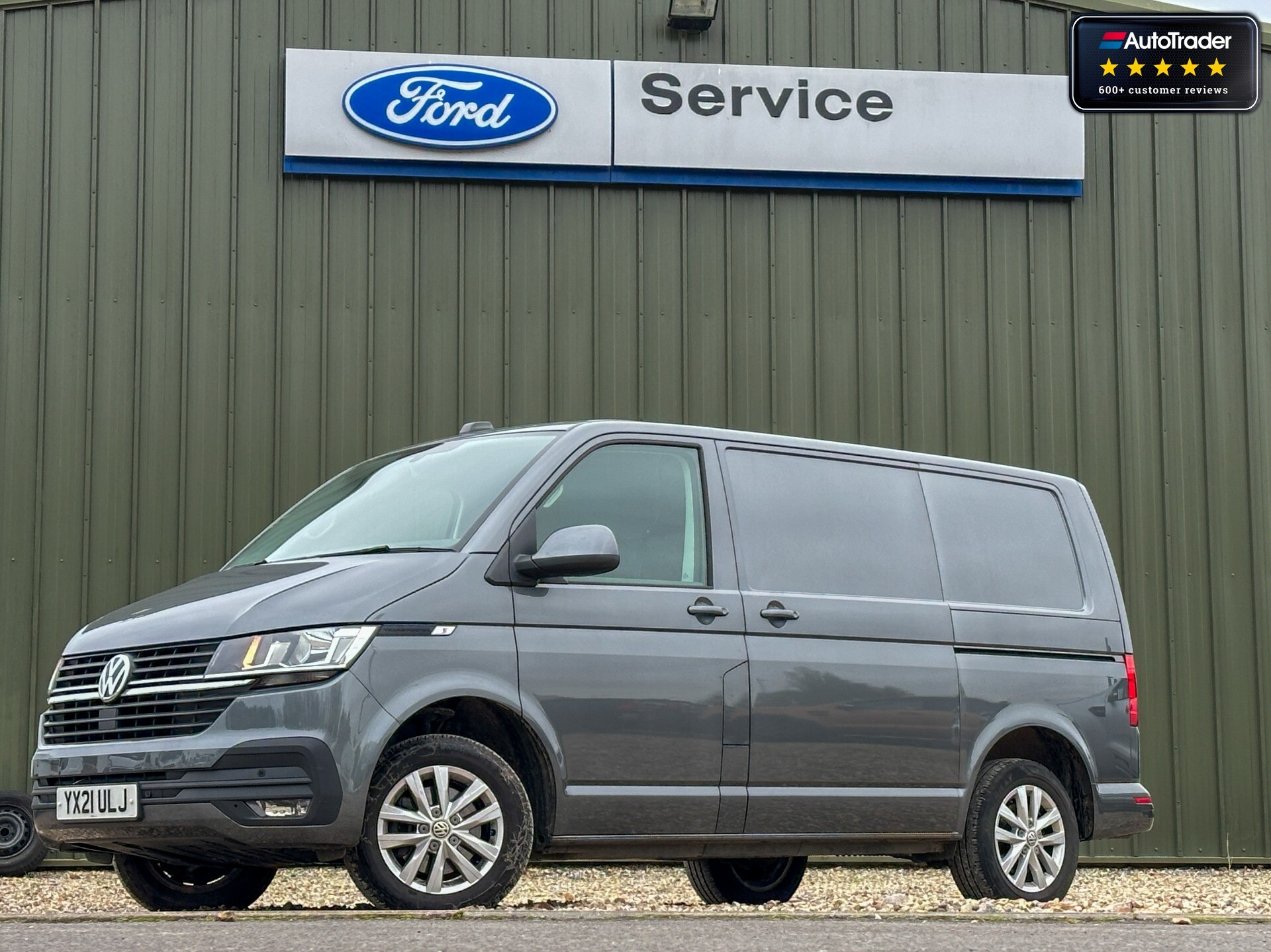 Main listing image - Volkswagen Transporter