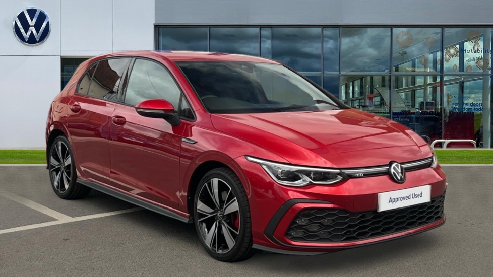 Main listing image - Volkswagen Golf