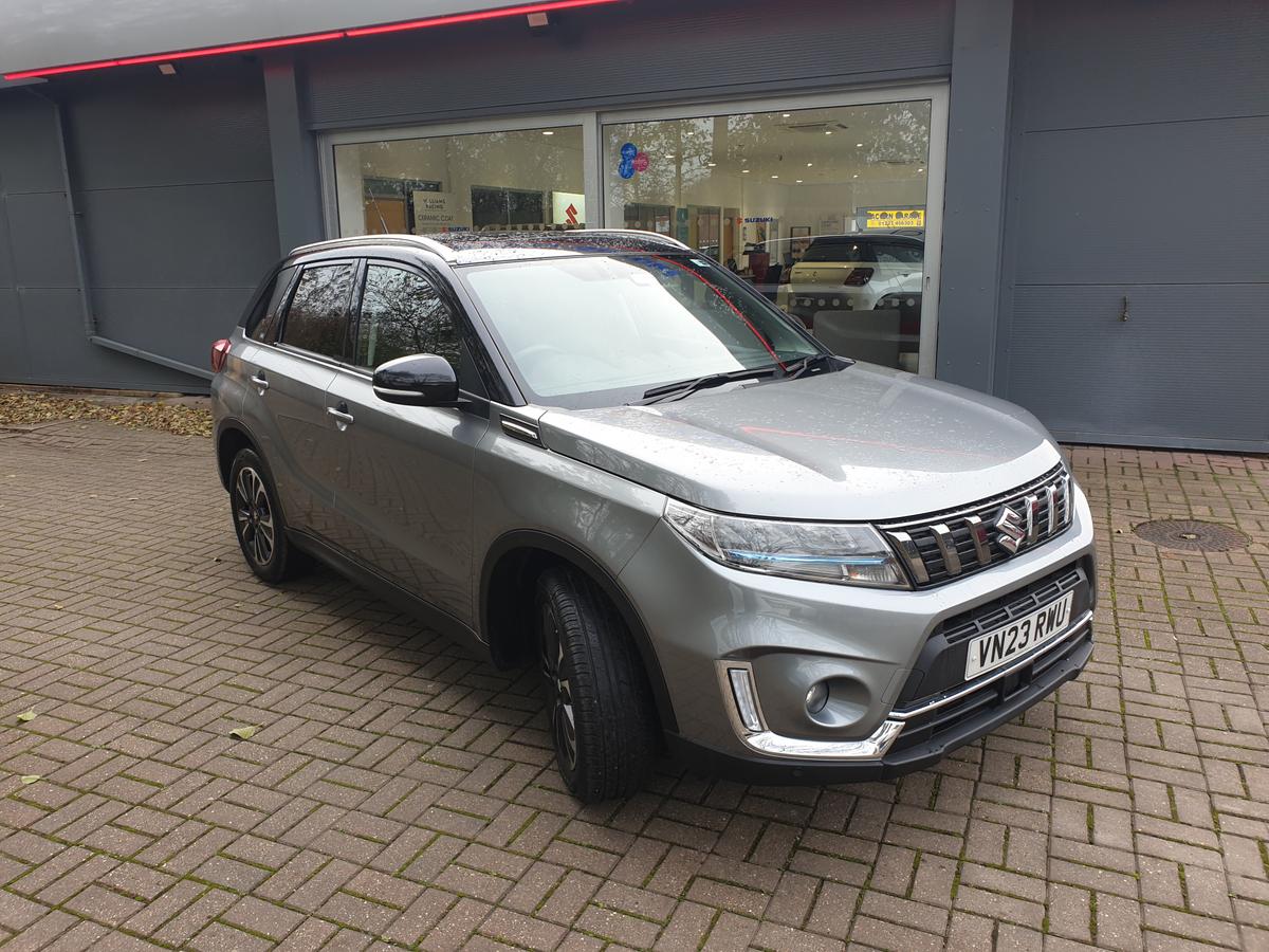 Main listing image - Suzuki Vitara