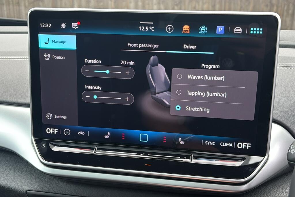 Main listing image - Volkswagen ID.4