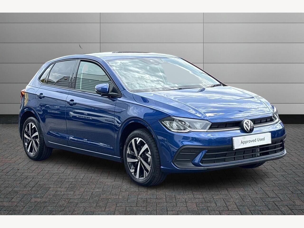 Main listing image - Volkswagen Polo