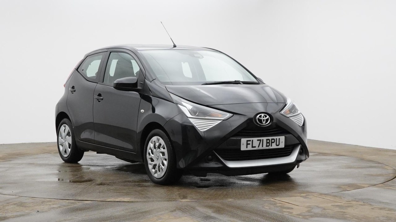 Main listing image - Toyota Aygo