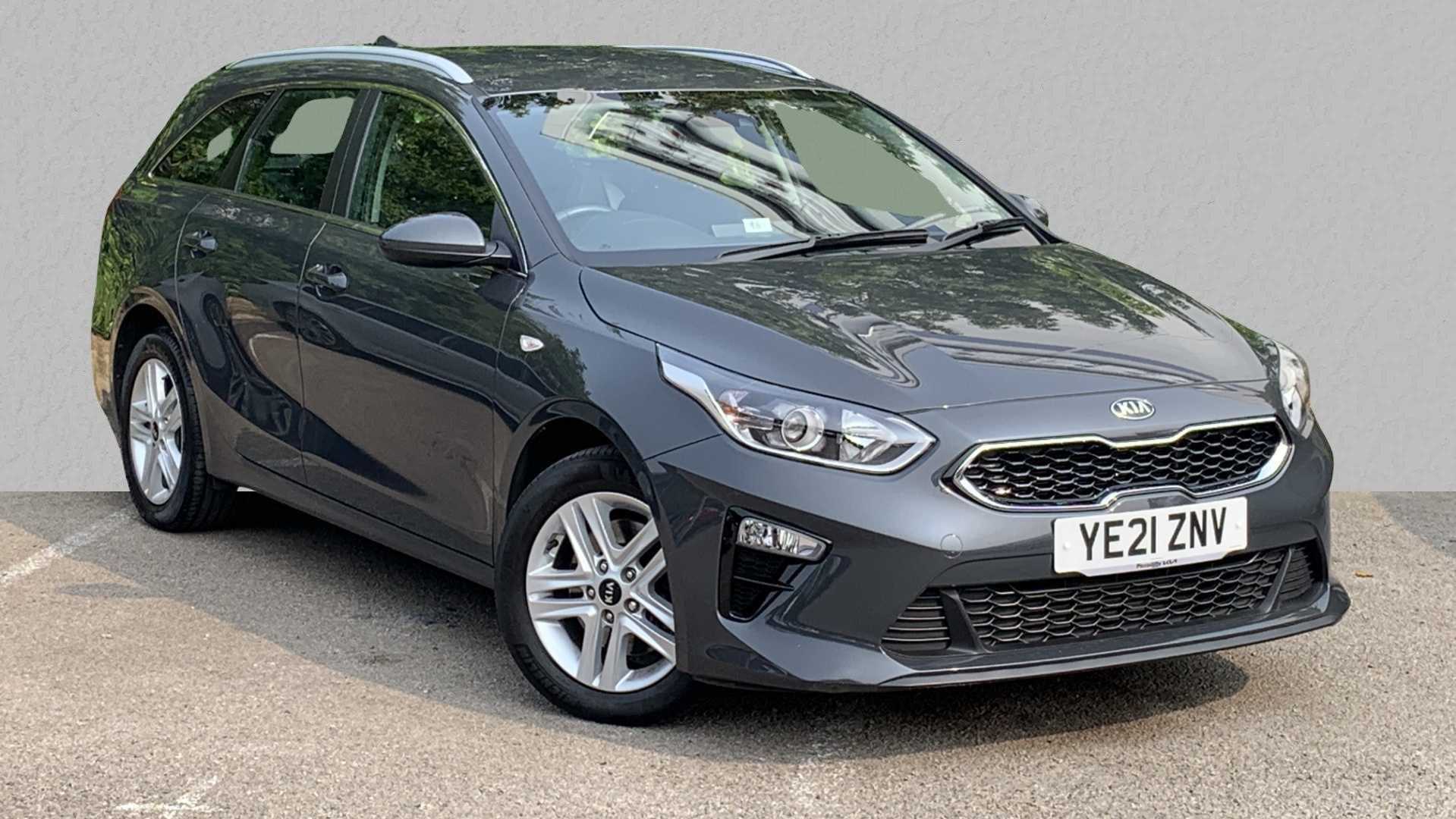 Main listing image - Kia Ceed SW