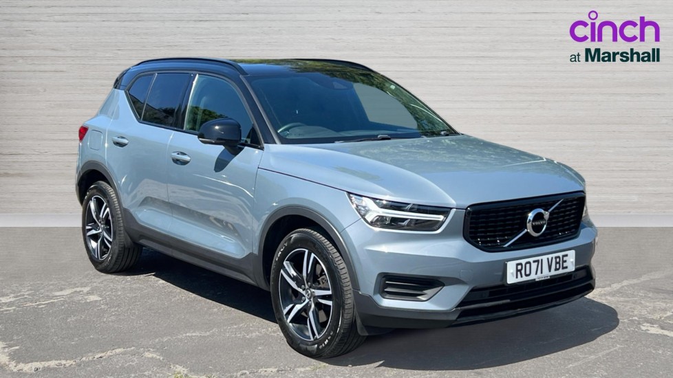 Main listing image - Volvo XC40