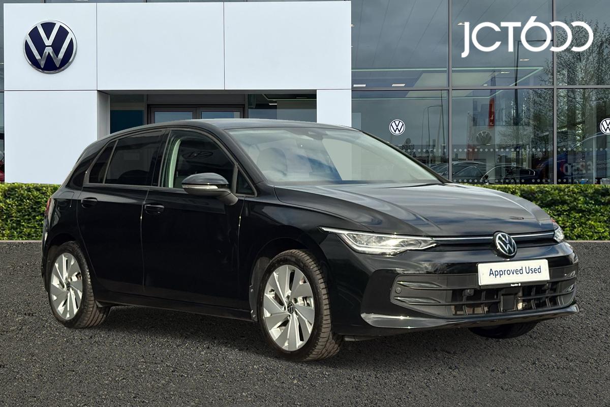 Main listing image - Volkswagen Golf