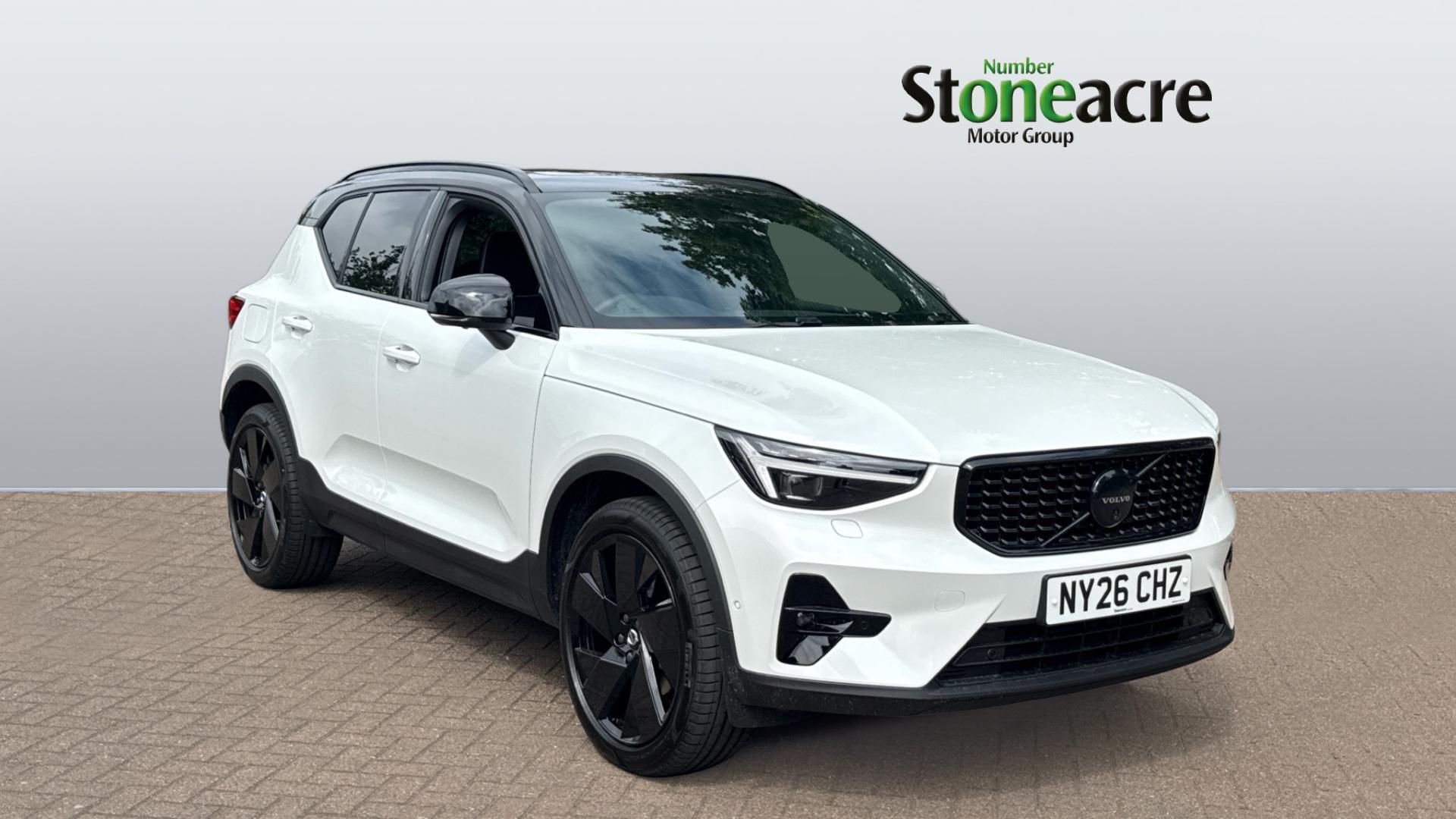 Main listing image - Volvo XC40
