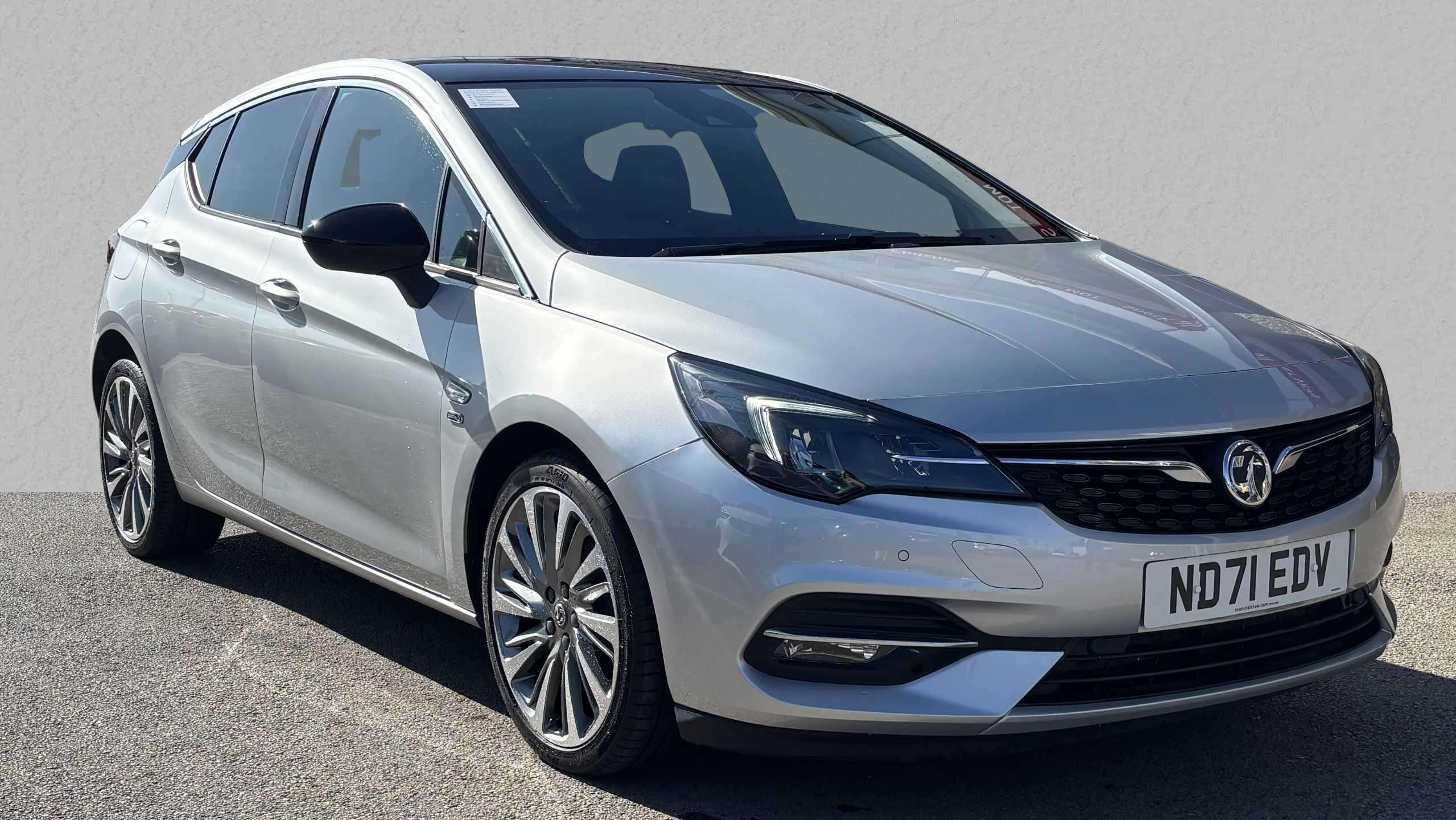 Main listing image - Vauxhall Astra