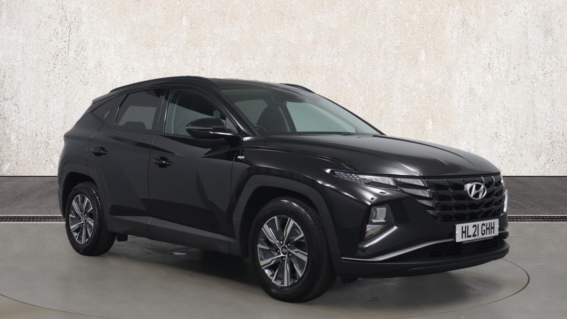 Main listing image - Hyundai Tucson