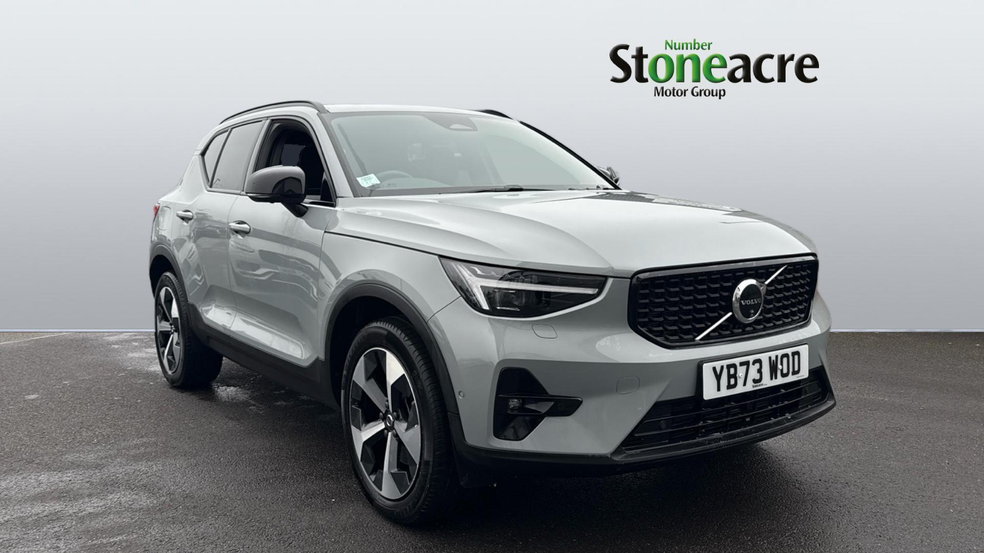 Main listing image - Volvo XC40