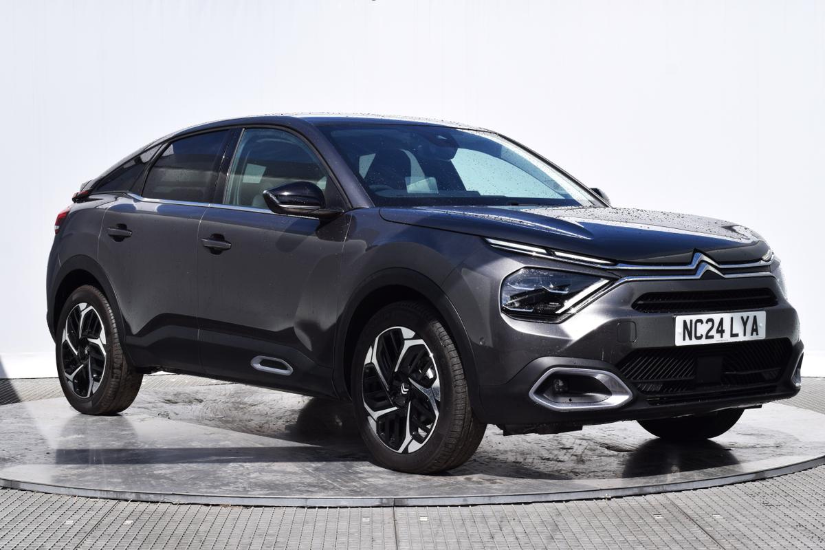 Main listing image - Citroen C4